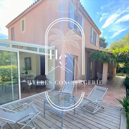 La Quietude T4 Clim Wifi Pk Almanarre By Hc Villa