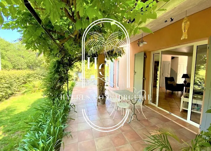 Villa La Quiétude T4 Clim Wifi Pk Almanarre By Hc Hyères