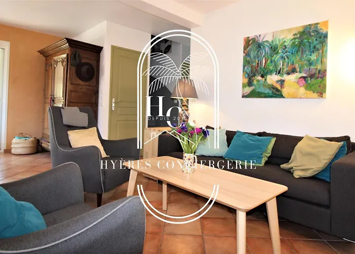 La Quiétude T4 Clim Wifi Pk Almanarre By Hc Villa *